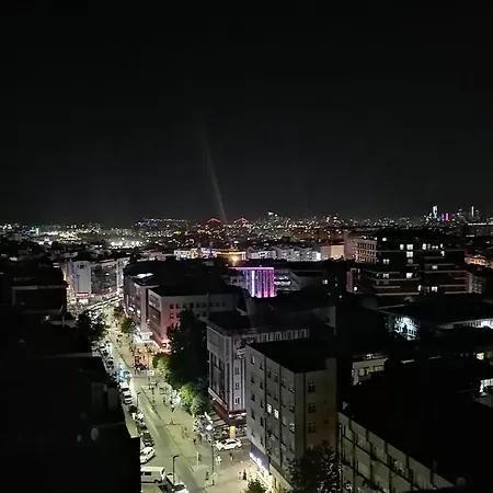 Guvenlikli Plazada Huzurlu Yasam Alani *