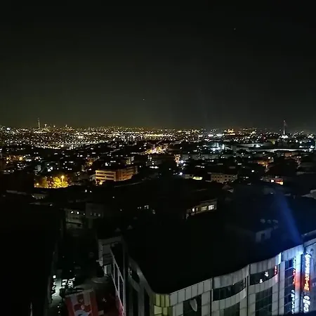 Guvenlikli Plazada Huzurlu Yasam Alani Istanbul